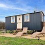 Glamping in Northamptonshire Near Cotswolds