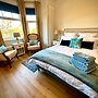 5 Guests - 2 Bedrooms - Free Parking - 1min Beach
