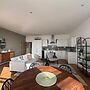 Beautiful 2 Bed Apartment on Beach by Urban Roost