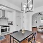 Cozy Getaway Quiet Neighborhood Near Dt 2 Bedroom Townhouse