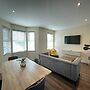 Relax & Recharge Two Bed Apartment - Family Friendly