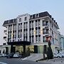 Saroy Gardens Hotel