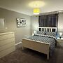 Quaint Bracknell Apartment With Two Bedrooms