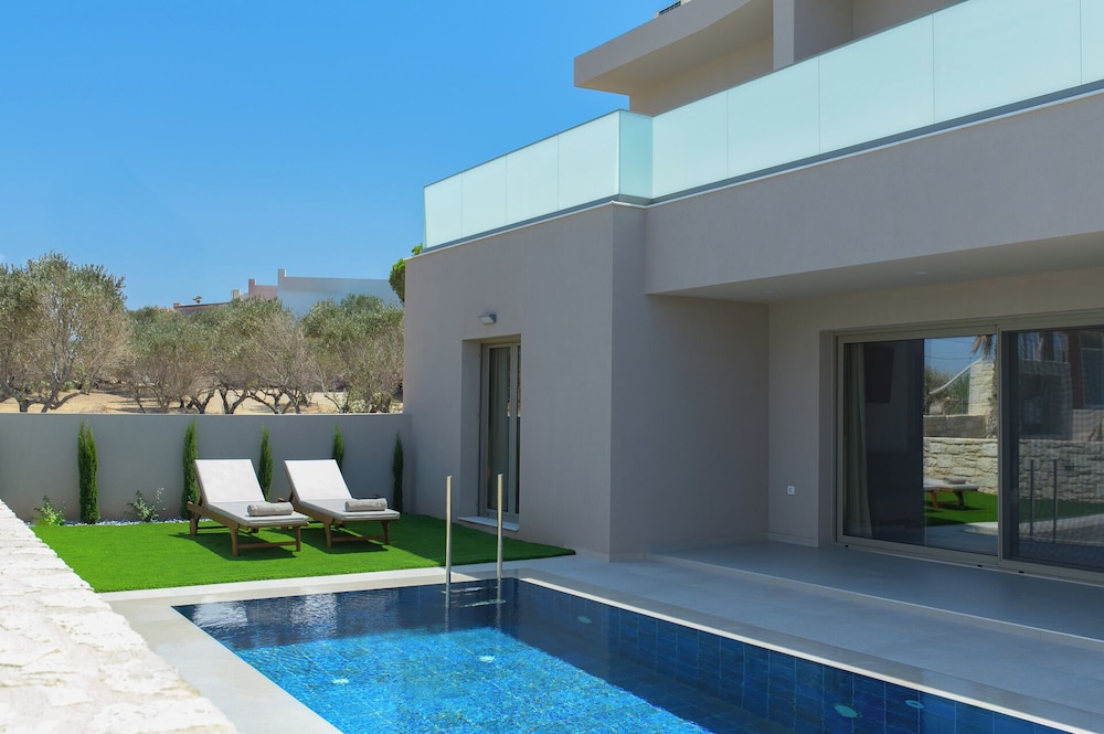 Lumina Sense Villas
