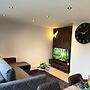 Harlow Cozy 3-bed House Retreat