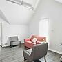 Downtown Detroit 2BR King, Wifi, Parking