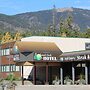 Grande Cache Hotel
