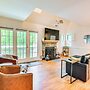 1 Mi to Mohegan Sun: Studio w/ Pool Access