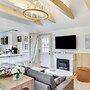 Walk to Shops & Dining: Cozy Osterville Cottage