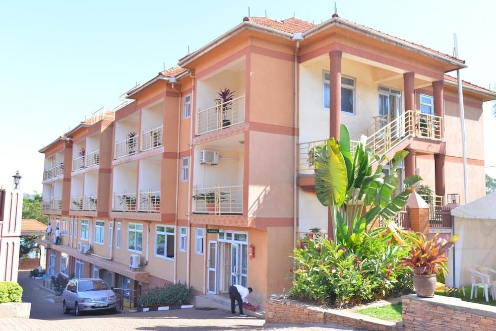 Jevine Hotel