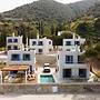 Moonlight Villas Seafront Private Estate