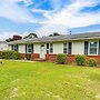 5 Mi to Dtwn: Family-friendly Fayetteville Home!