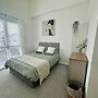 3 Bed-sleeps 6-garden-parking-pets