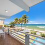 Golf Course Access Balcony Infinity Pool