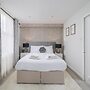 Modern South Wimbledon Stay