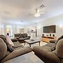 Walk To Silver Spurs Rodeo And Heritage Park 4 Bedroom Home