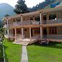 Hotel Pine Grove Naran