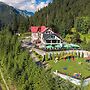 Hotel Piscul Negru