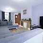 3-bed House - Sleeps 7, Parking & Views