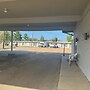 holiday motel