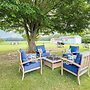Getaway on 1/2 Acre w/ Deck in Georgetown