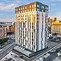 Downtown Detroit Apartments by Landing