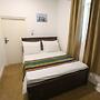 Airport Green Villa