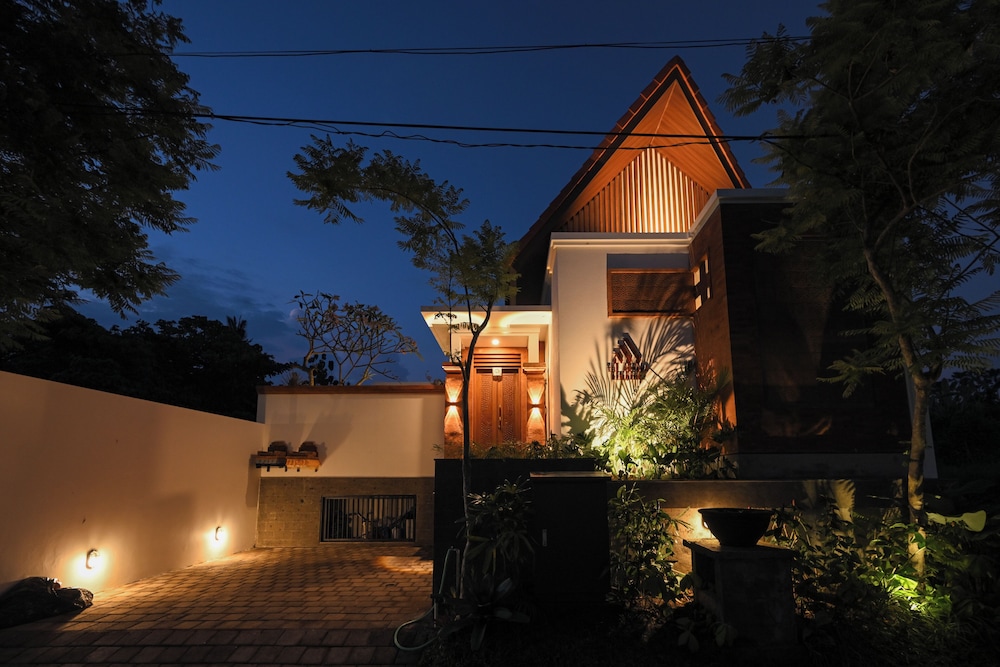 The Ardana Residence