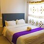 Holiday Premier Hotel