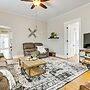 Home w/ Fenced Backyard, 6 Mi to Dtwn Louisville!