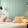 Hotel SUB