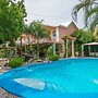Palm Inn Hotel