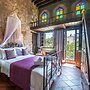 S. Nikolis Historic Boutique Hotel