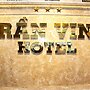 Tran Vinh Hotel