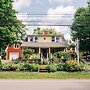 Farmhouse Inn B&B
