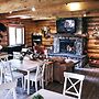 Rock Lake Lodge