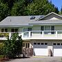 Crown House Bed & Breakfast