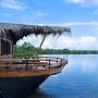 Yathra Houseboat