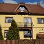 Apartmány Village