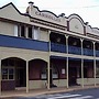 Carrollee Hotel