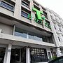 T+ Hotel Butterworth