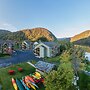 Marble Inn Resort