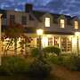 Mooncussers Tavern and Inn