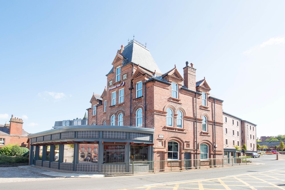 Premier Inn Leek Town Centre