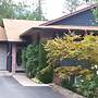 Creekside B & B