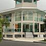 The Green Ecologic Hotel