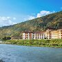 Le Meridien Paro, Riverfront