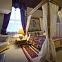 Dukes Folly Hotel