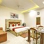 Gracious Hotel