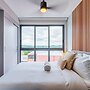 w Sophisticated 1BR w Great Deco in Centriqo
